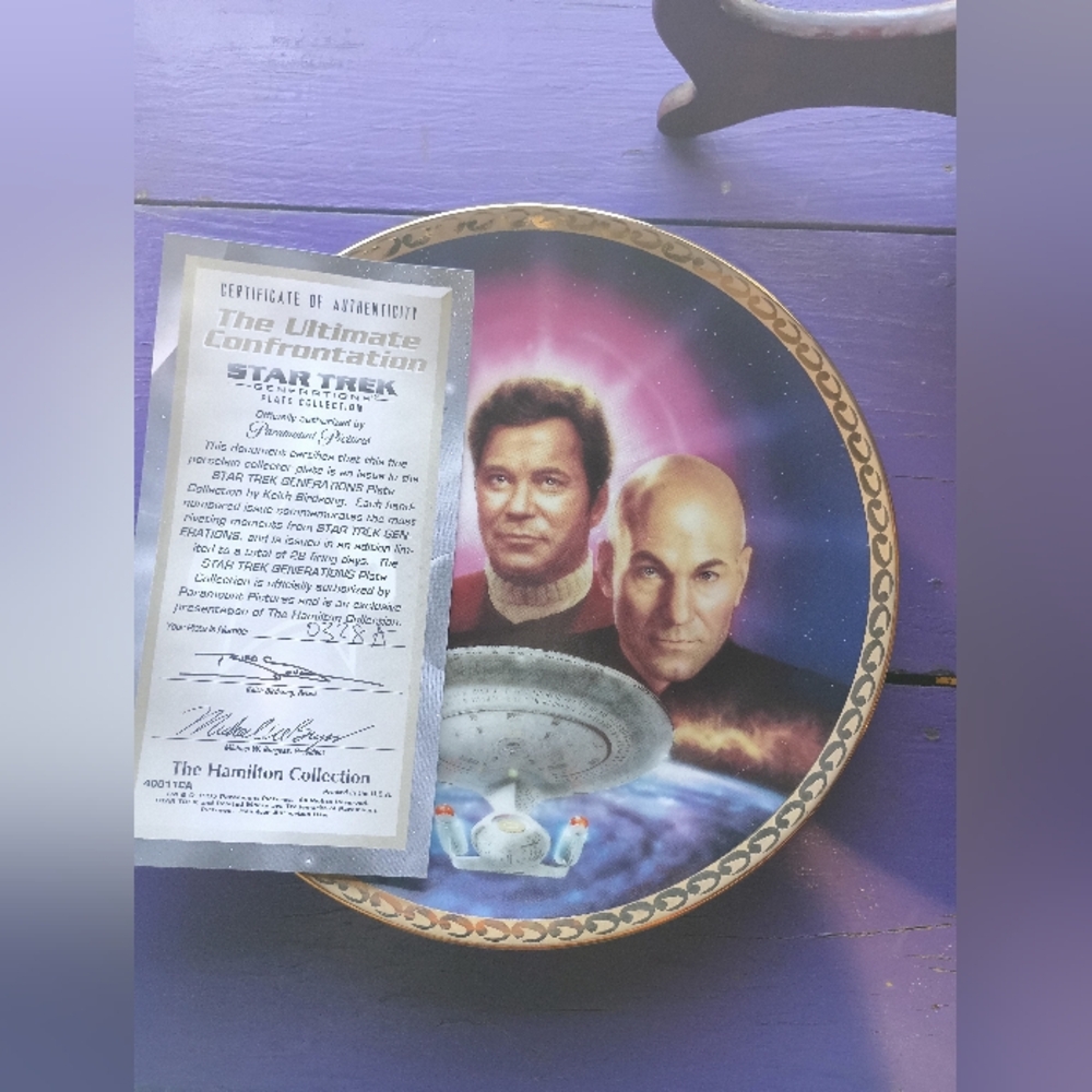 Star Trek The Ultimate Confrontation Decorative Collector Plate - Multi